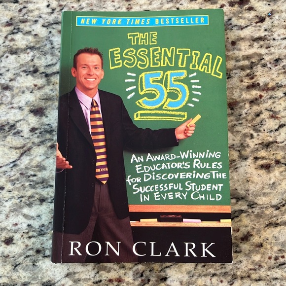 The Essential 55 Book Ron Clark Classroom Management Teacher Resource Parenting - Picture 1 of 6